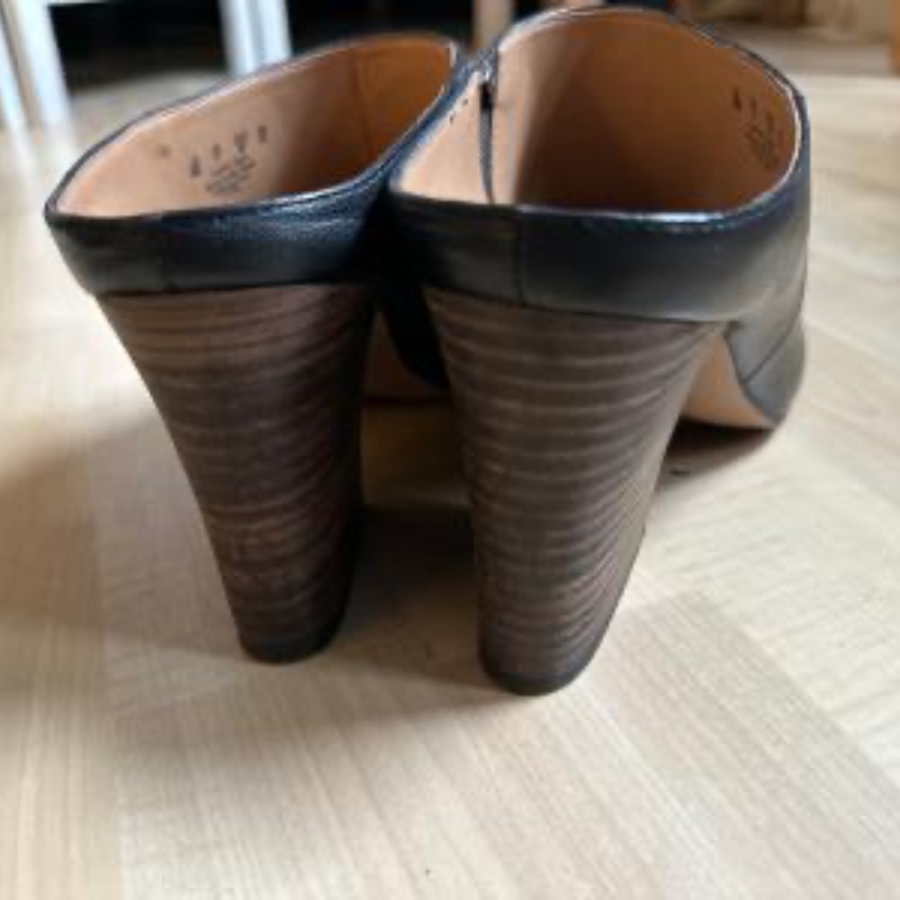 Franco Sorta Leather Mule Slides, Black, Size 9.5 - image 2